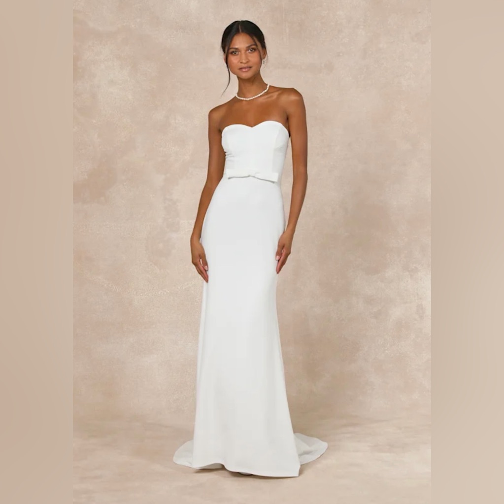Strapless White Gown With Bow Detail